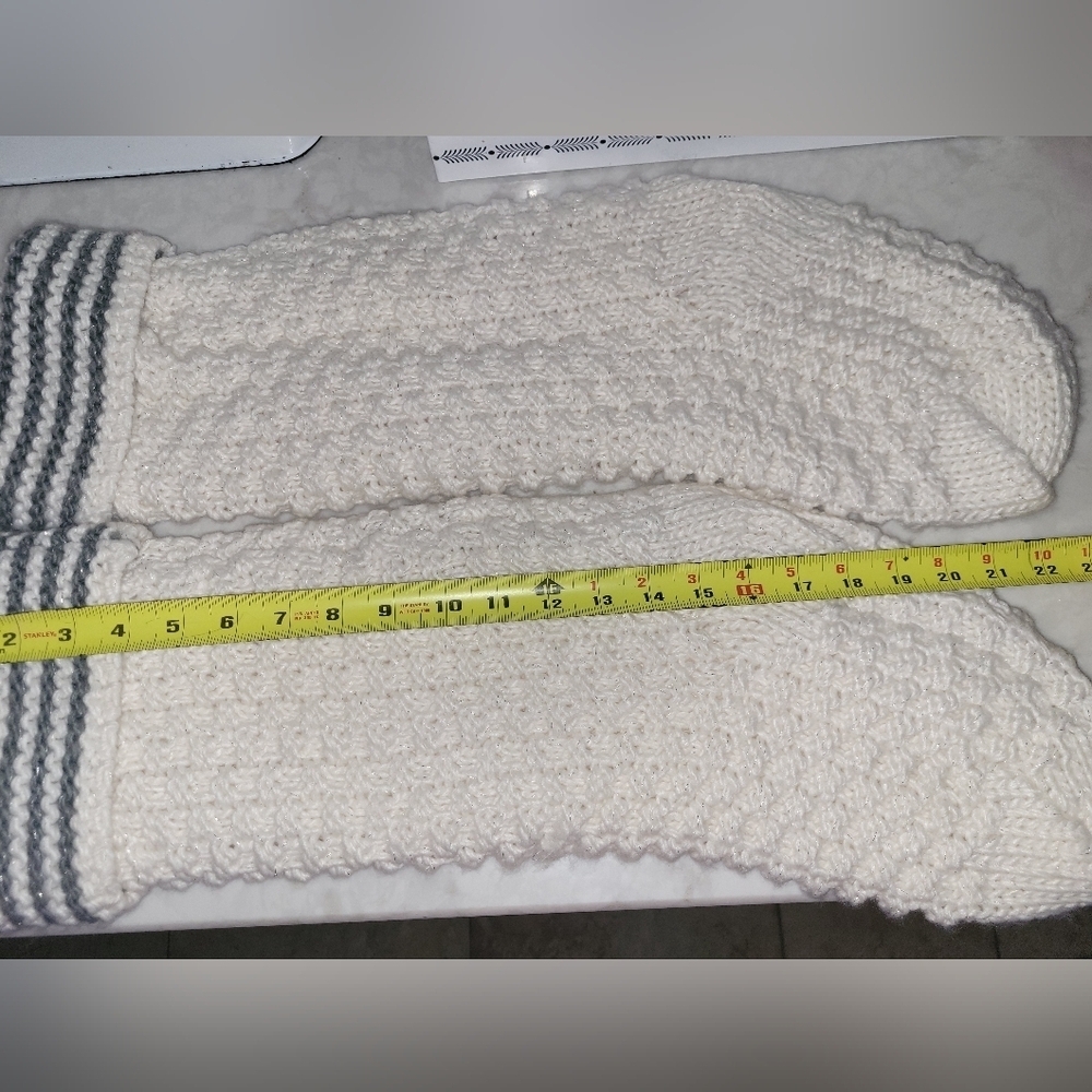 Set of 2 CROCHET STOCKINGS - Picture 1 of 1